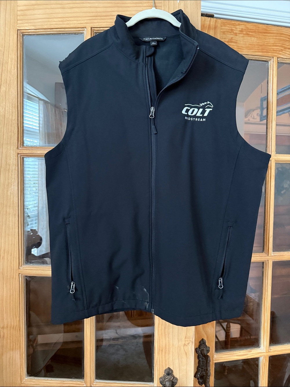 Men's Black Softshell Vest